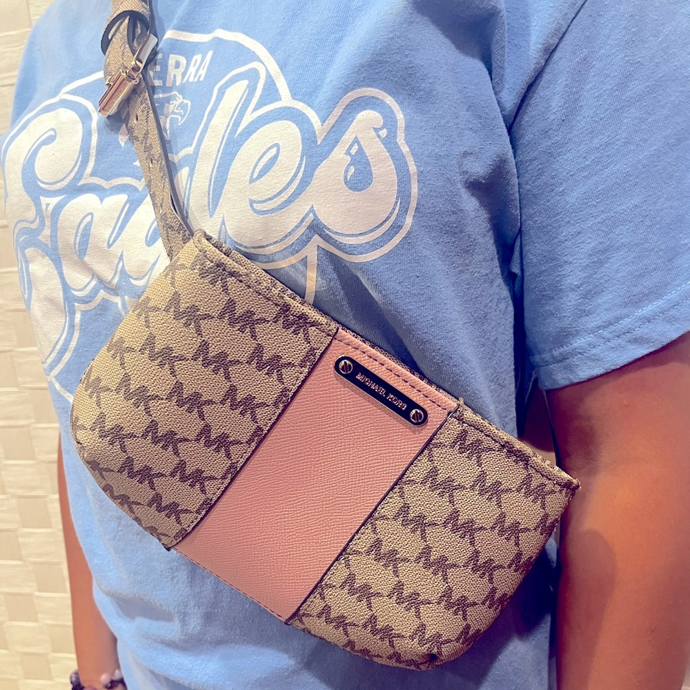 Michael Kors small purse
